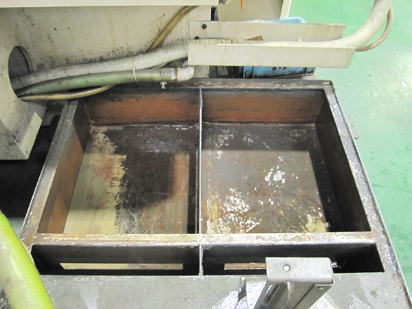 水の入れ替え作業